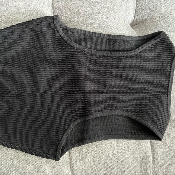 NWOT Aritzia racerback sculpt knit - Picture 2 of 5